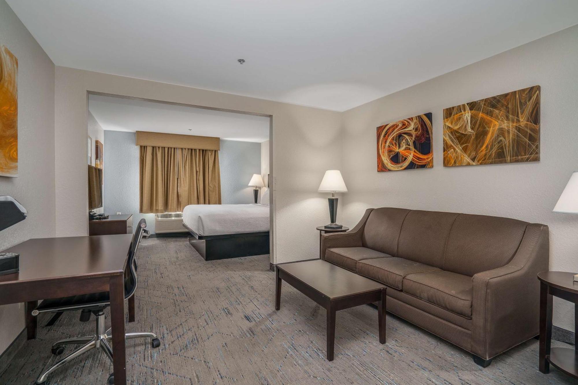 Western Silvercreek Hotel 3*